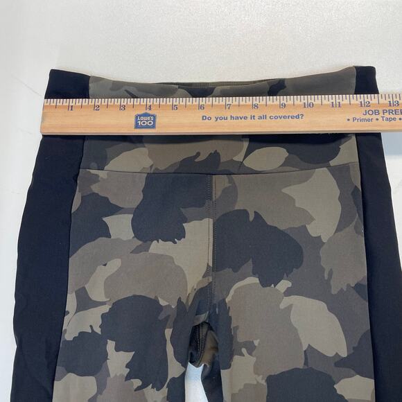 Athleta Womens Size XS Essex Camo Hybrid Tight Green 353771 - Picture 10 of 12